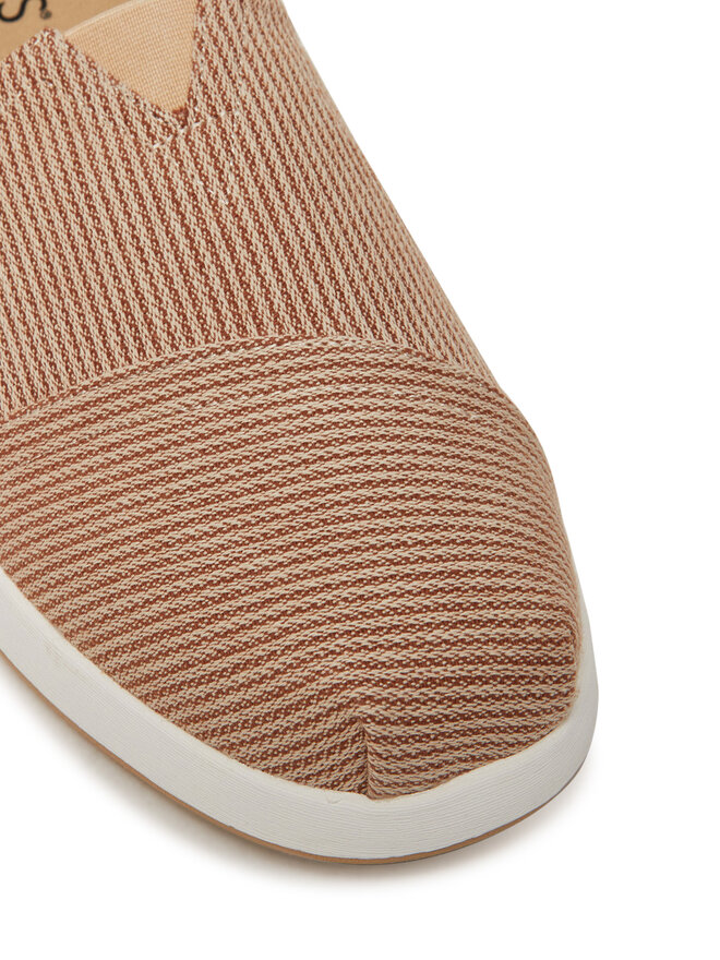 Toms Κλειστά παπούτσια Toms Alp FWD 10021911 Μπεζ