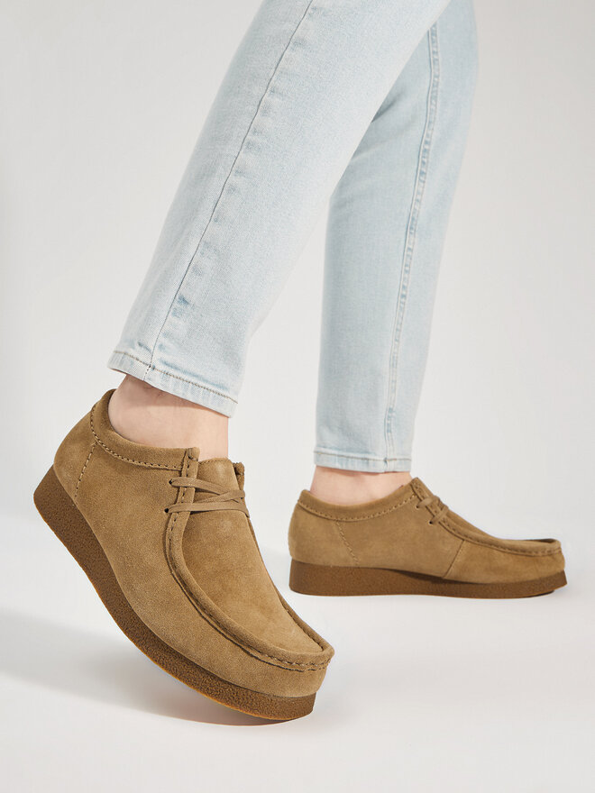 Clarks Mokasini Clarks Wallabeeevo 26172821 Rjava
