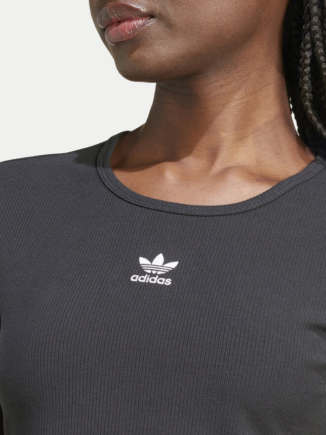 adidas adidas Marškinėliai Essentials IY9664 Juoda Slim Fit