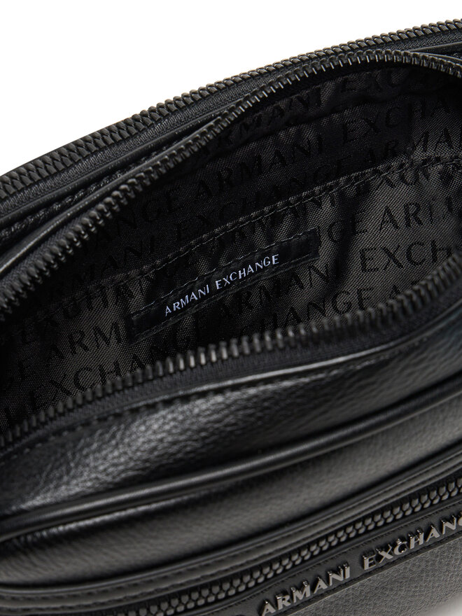 Armani Exchange Сумка на пояс Armani Exchange XM001639 AF17205 MC105 Чорний