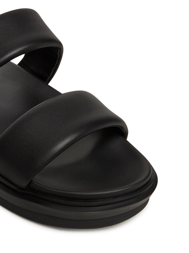 Calvin Klein Jeans Iešļūcenes Calvin Klein Jeans Flat Molded Doublebar Sandal Lth YM0YM01226 Melns