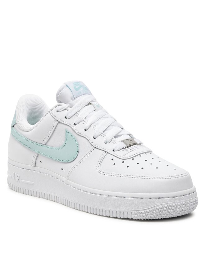 Nike Sneakersy Nike Air Force 1 '07 Flyease DX5883 101 Biela