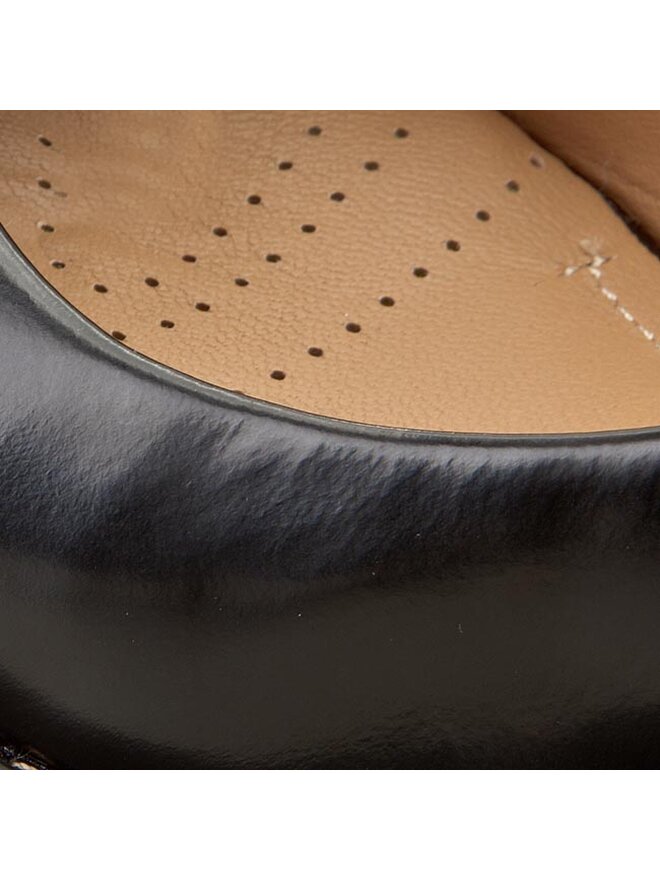 Clarks tarah sofia store