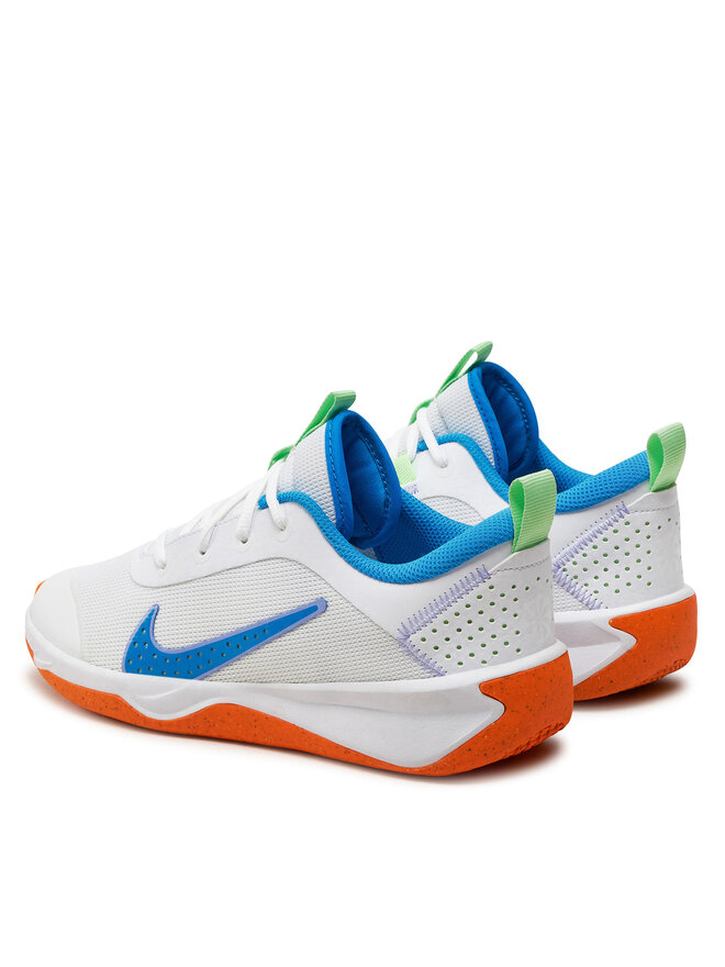 Nike Обувки за зала Nike Omni Multi-Court (GS) DM9027 107 Бял
