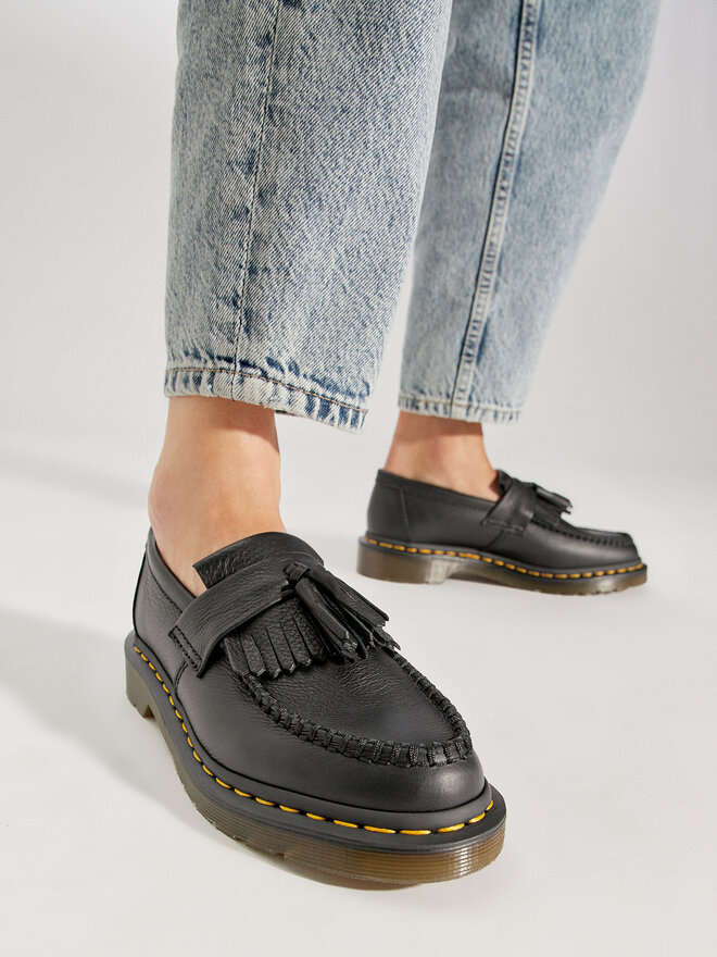 Dr. Martens Lordsy Dr. Martens Adrian 22760001 Černá