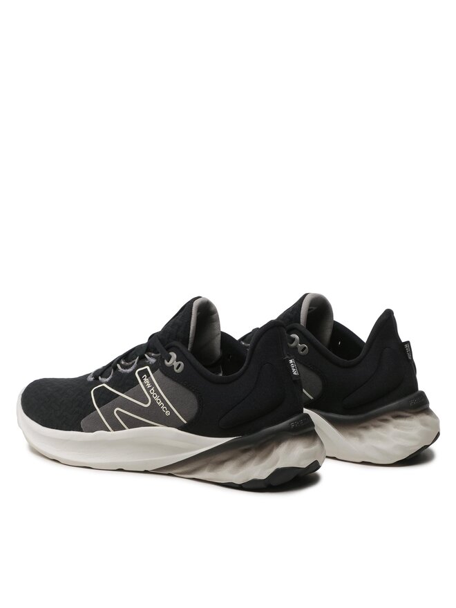 New Balance Laufschuhe New Balance Fresh Foam Roav v2 MROAVHK2 Schwarz