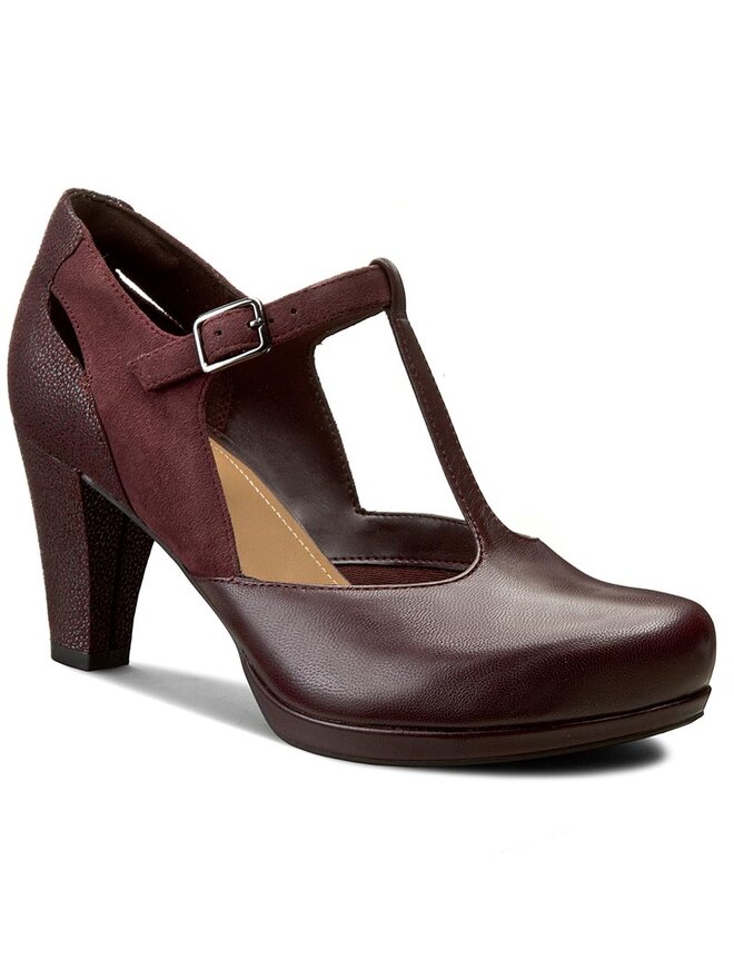 Clarks chorus gia 2025