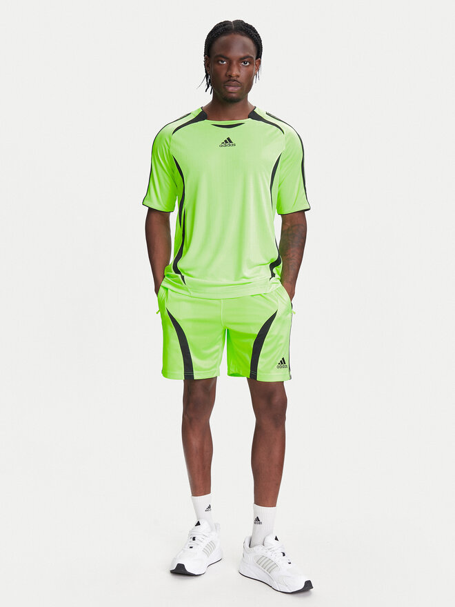 adidas adidas Marškinėliai Teamgeist adicolor JX1538 Žalia Loose Fit