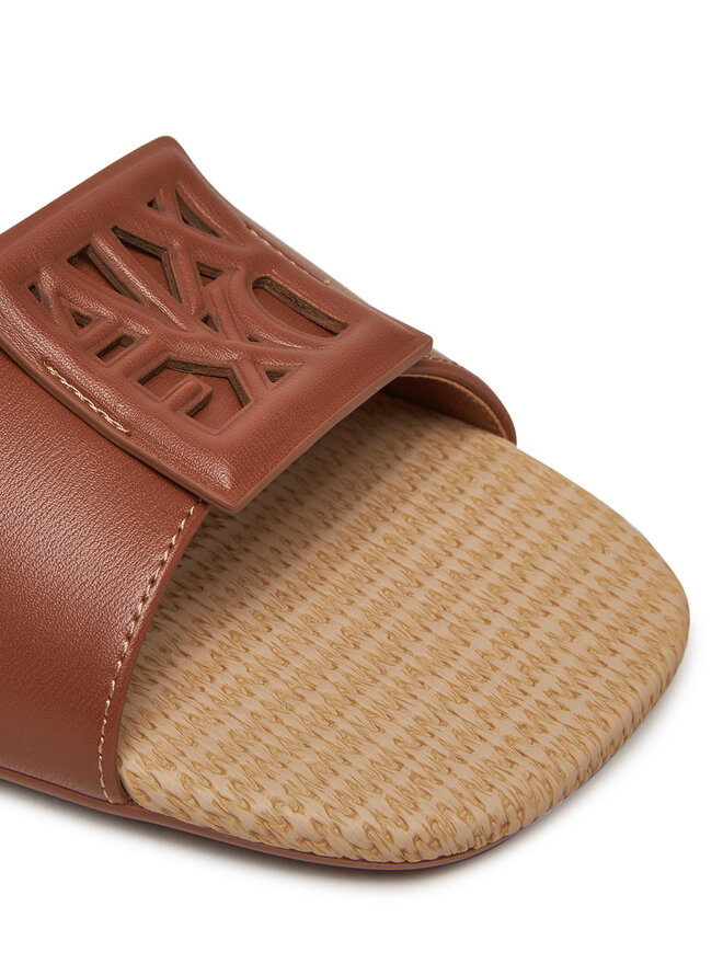 Armani Exchange Natikači Armani Exchange XDP055 XV921 01816 Rjava
