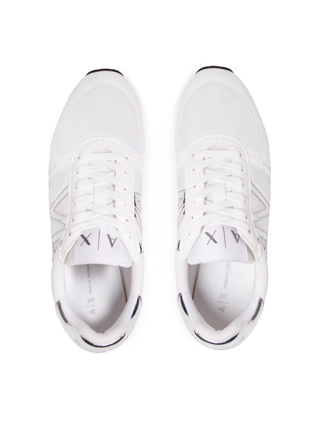 Armani Exchange Sneakersy Armani Exchange XDX031 XV137 M696 Biały