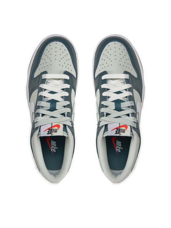 Nike---Dunk-Low-(GS)-zielony