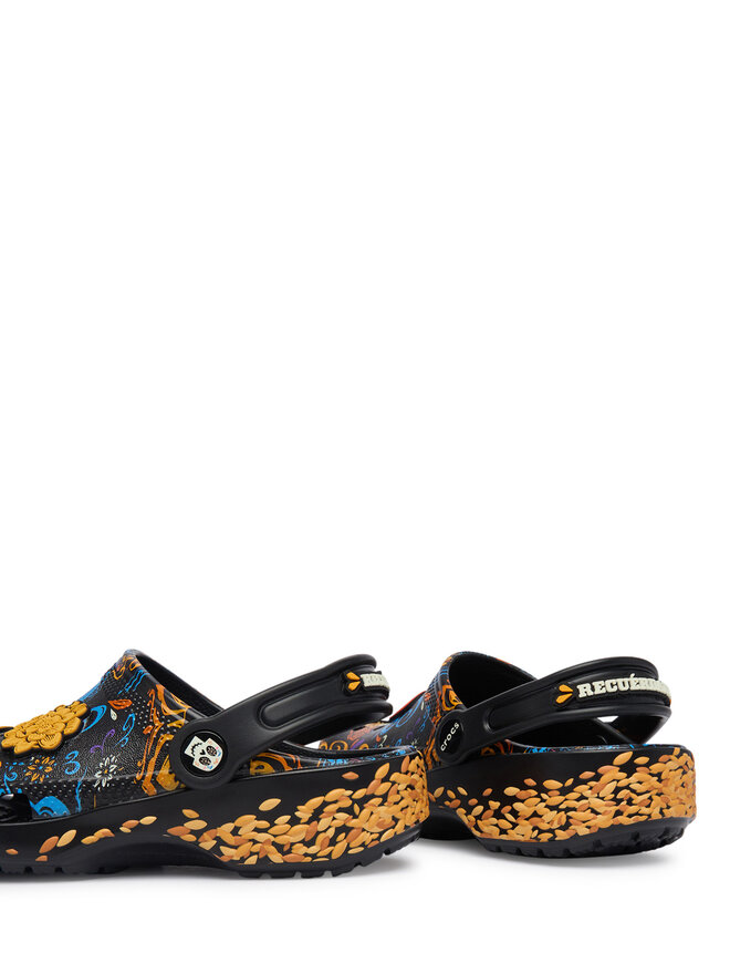 Crocs Шльопанці Crocs Coco Xlassic Clog 213660 Чорний