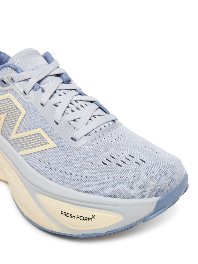New Balance Tekaški čevlji New Balance More v5 WMORCE5 Vijolična