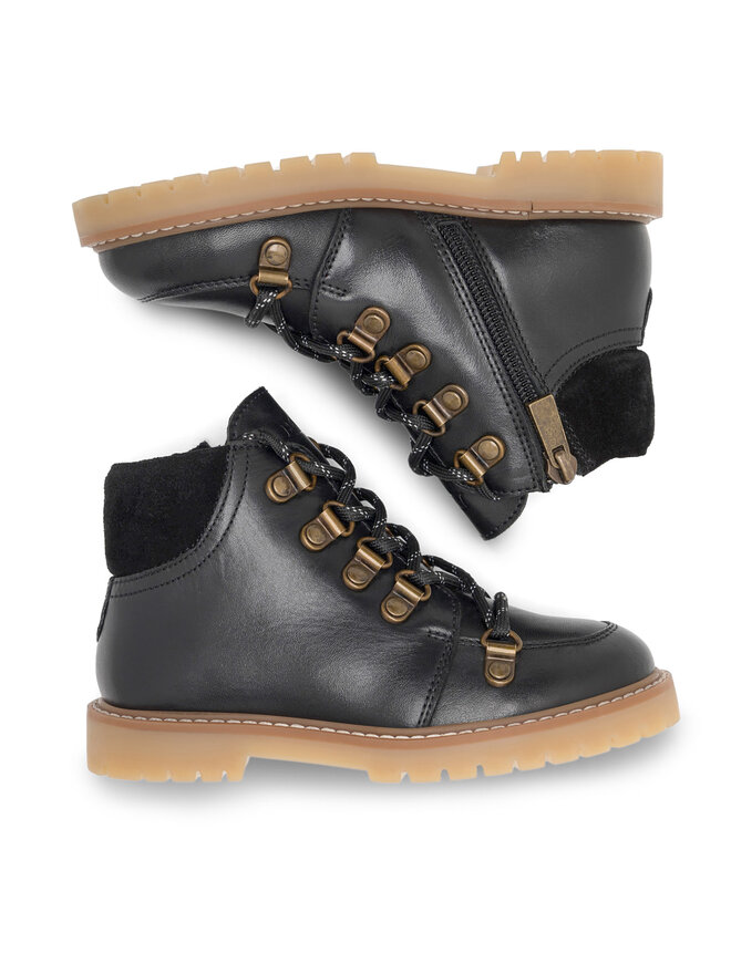Badura Bakancs Badura 9K7516 Fekete