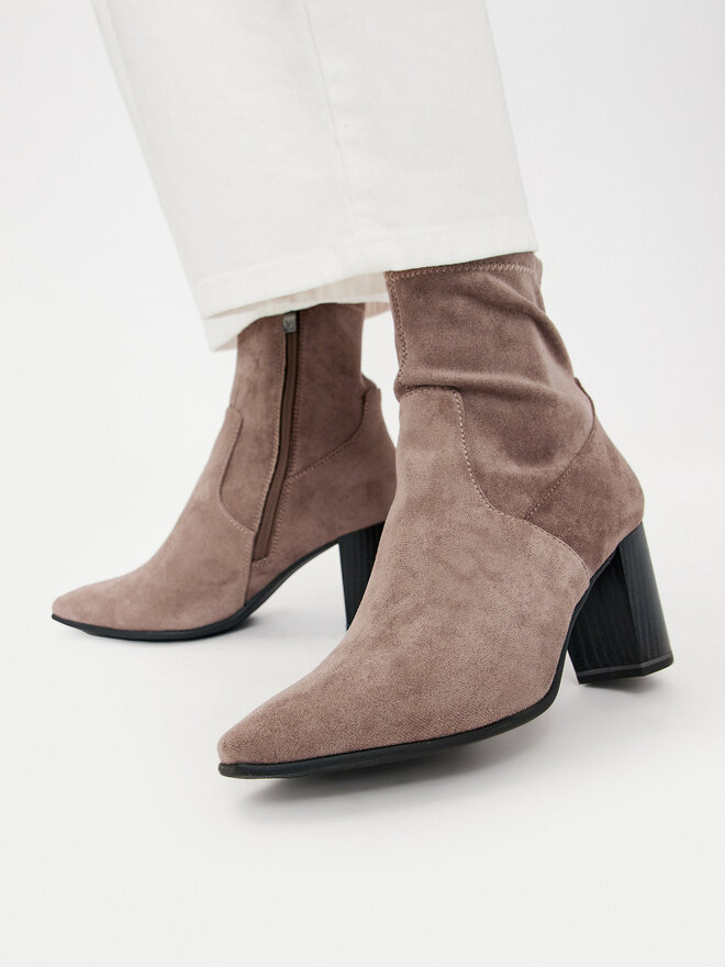Caprice Botines Caprice 9-25311-43 Marrón