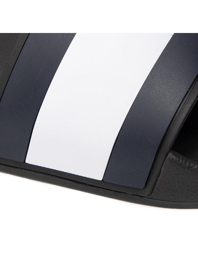 Tommy Hilfiger Pantoletten Tommy Hilfiger Rubber Th Flag Pool Slide FM0FM04263 Schwarz