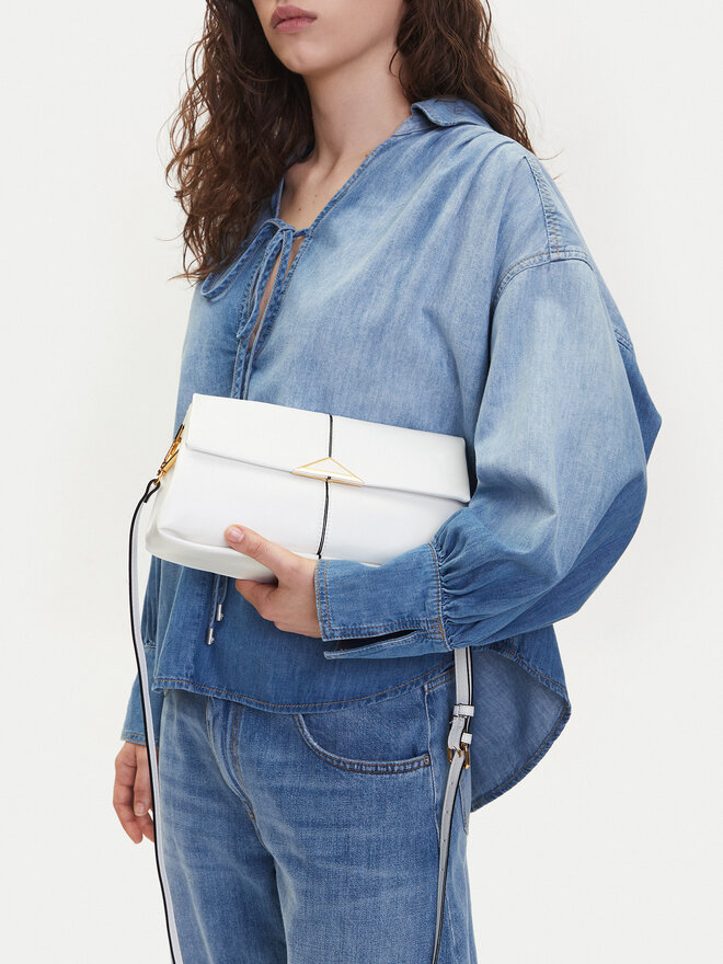 Aldo Kabelka Aldo Sadiebag 13933816 Biela