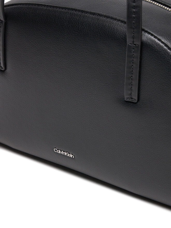 Calvin Klein Kabelka Calvin Klein Ck Glide Elongated Shoulder Bag K60K612819 Černá