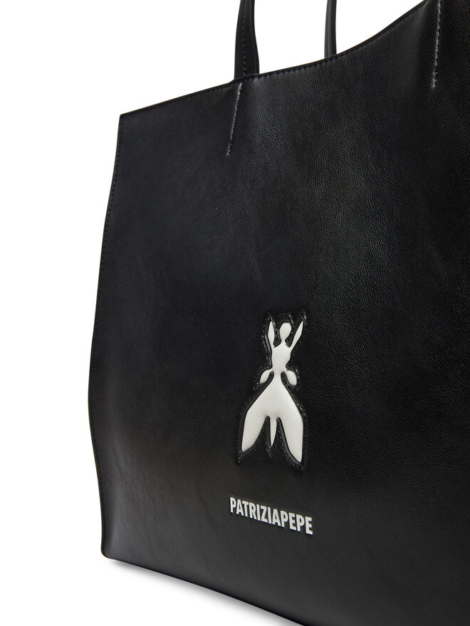 Patrizia Pepe Táska Patrizia Pepe 8B0172/L145 Fekete