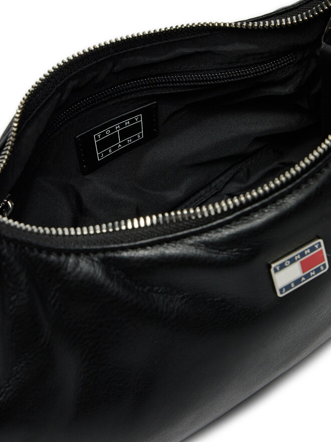 Tommy Jeans Ročna torba Tommy Jeans Tjw Pillow Shoulder Bag AW0AW16977 Črna