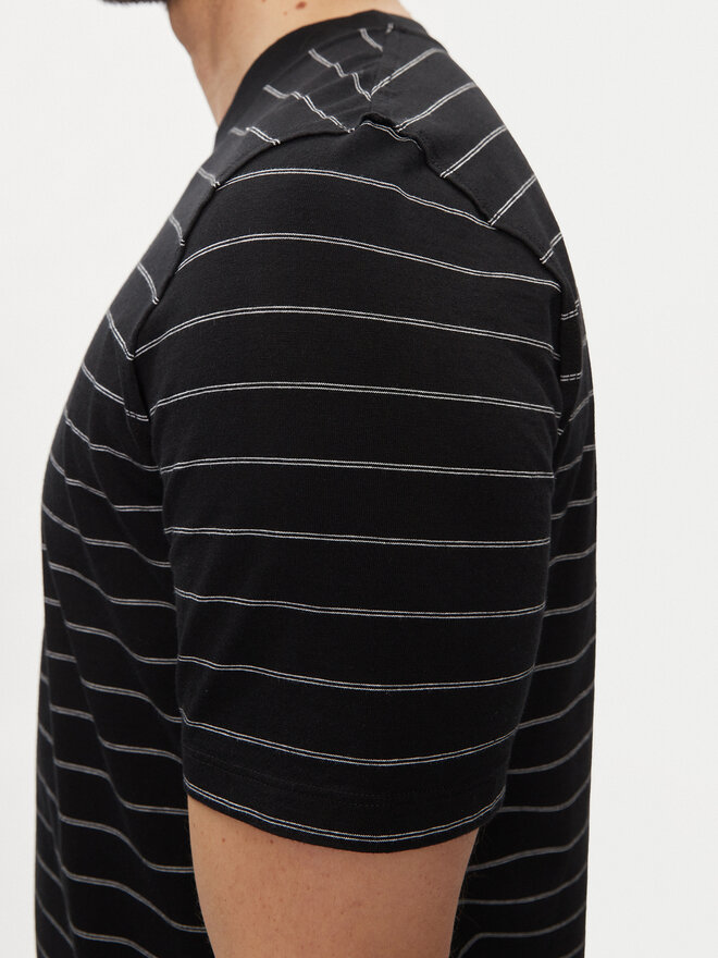 Sisley Sisley T-Shirt 3QPBS103C Μαύρο Regular Fit