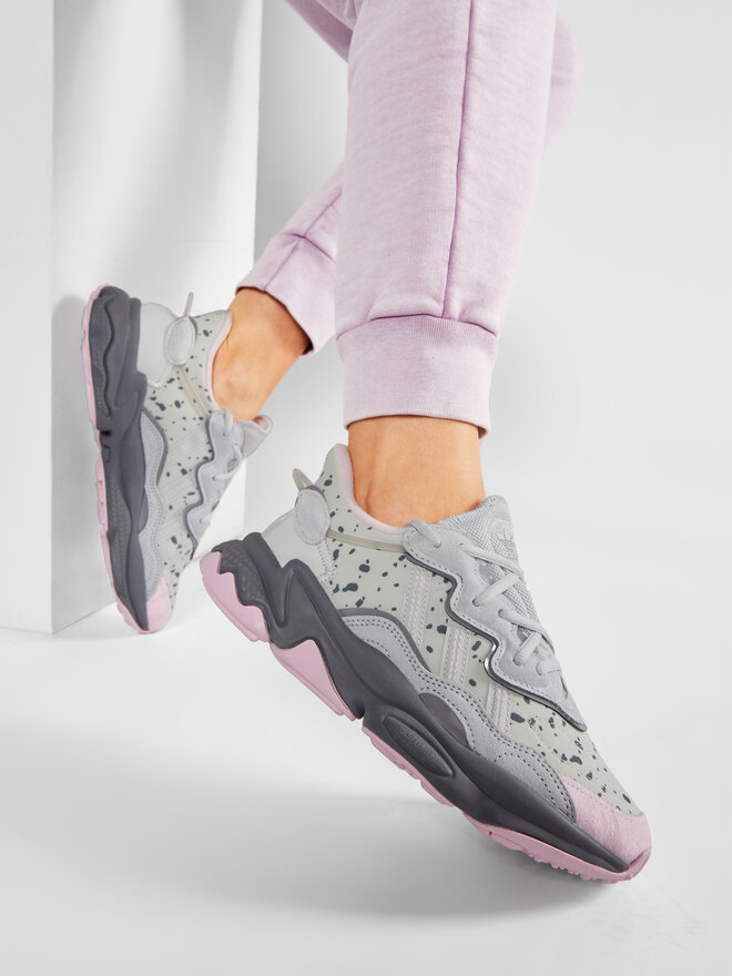 adidas Sneakers adidas Ozweego W FX6104 Grau