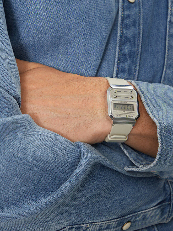 Casio Zegarek Casio A100WEF-8AEF Szary