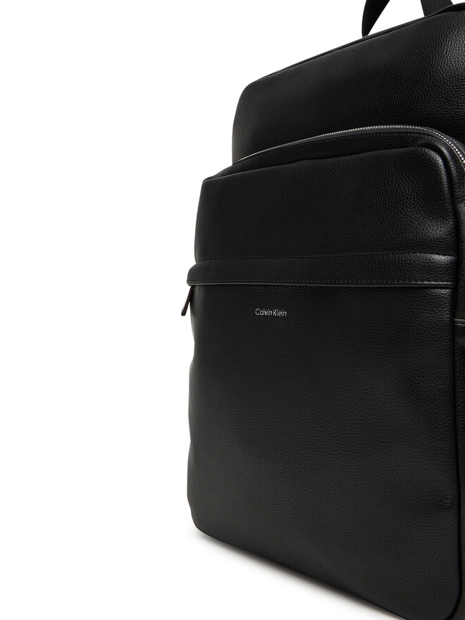 Calvin Klein Rucksack Calvin Klein Raised Slim Square Backpack LV04D3156G Schwarz