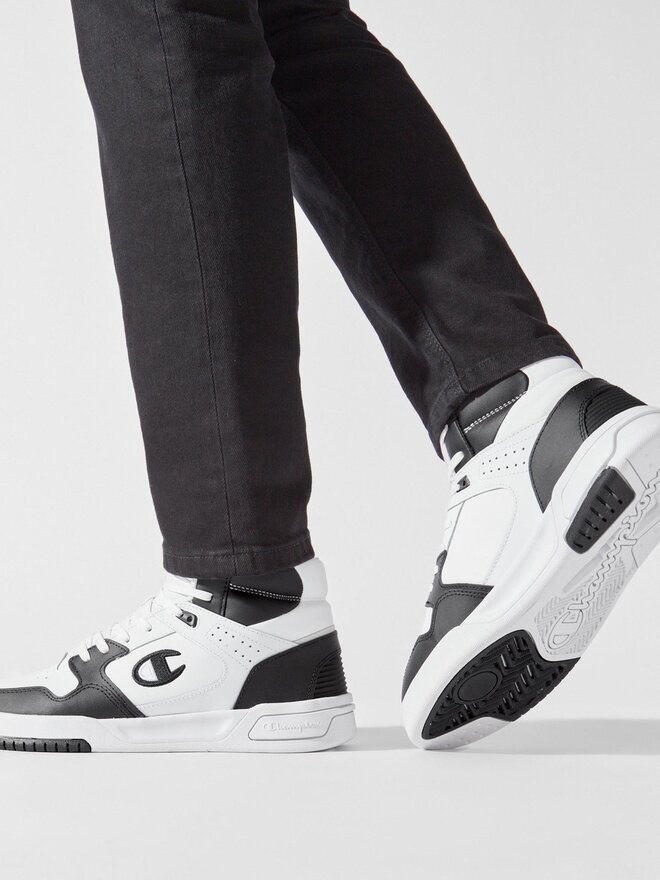 Champion Sneakersy Champion Z80 Hi Mid Cut Shoe S22180-WW008 Biały