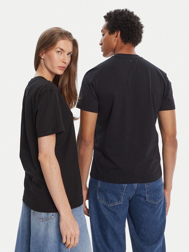 AMI PARIS AMI PARIS Camiseta BFUTS035.724 Negro Regular Fit