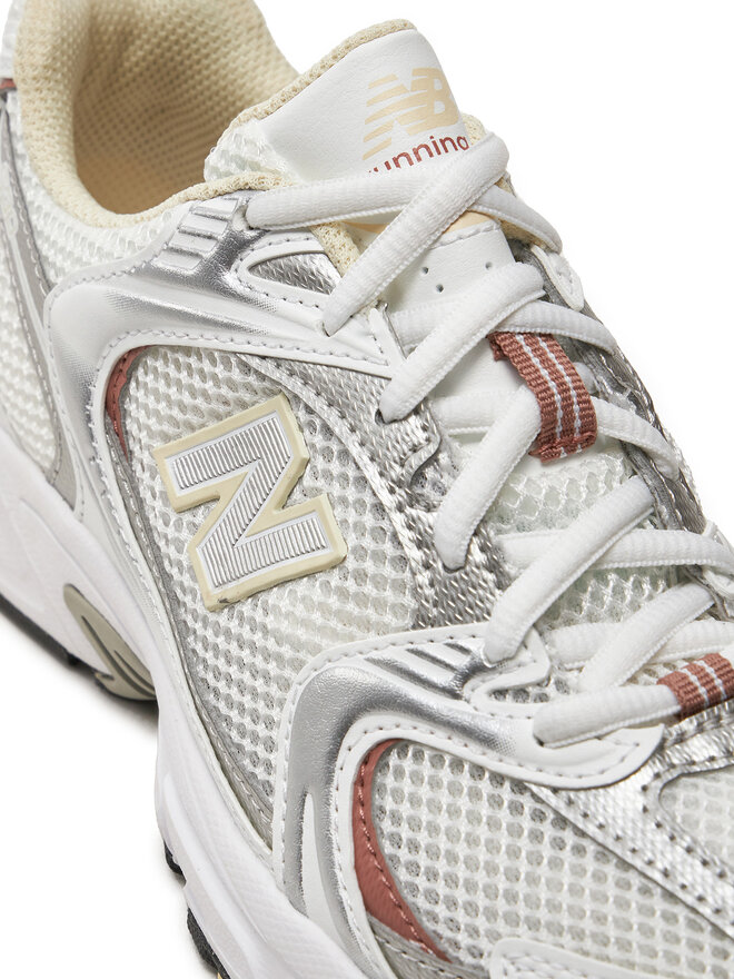 New Balance Sneakersy New Balance MR530SGA Bílá