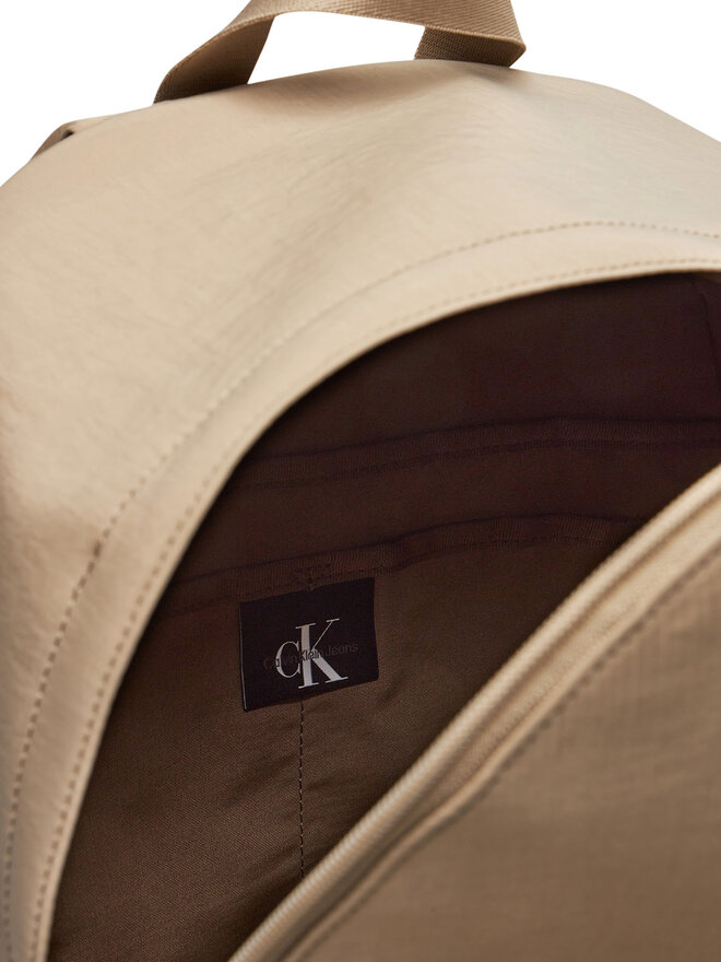 Calvin Klein Jeans Hátizsák Calvin Klein Jeans Metro Nylon Backpack 43 Ny LV04G3131G Bézs