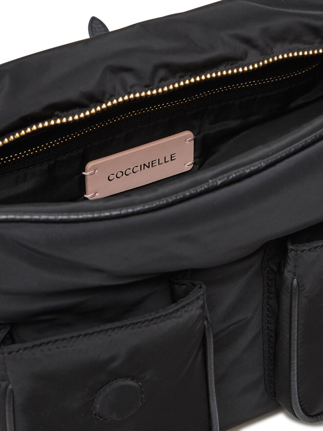 Coccinelle Handtasche Coccinelle Campus Puffy Ny E1 RFH 15 01 01 Schwarz