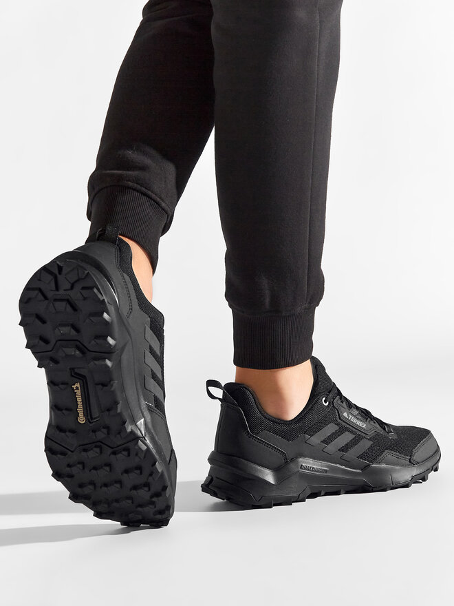 Pārgājienu apavi adidas Terrex Ax4 FY9673 Melns | eapavi.lv