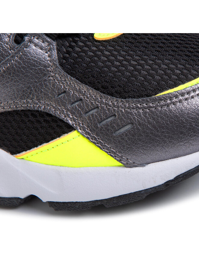 Nike Sneakers Nike Air Heights AT4522 006 Schwarz