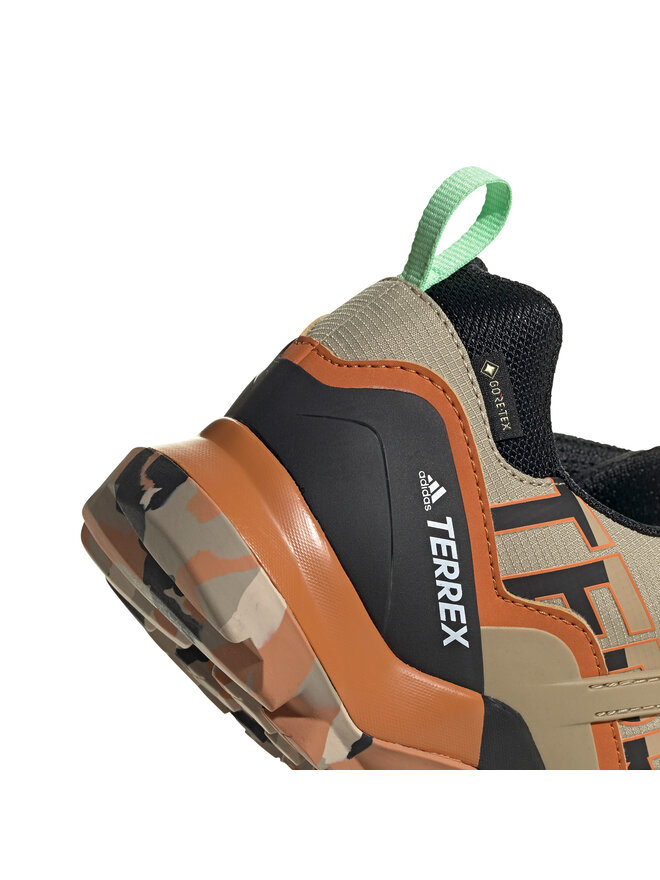 Trekkingschuhe adidas Terrex Swift R2 GORE TEX Hiking Shoes FV6841 Braun eschuhe