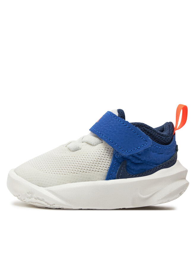 Nike Сникърси Nike Team Hustle D 10 CW6737 103 Бял
