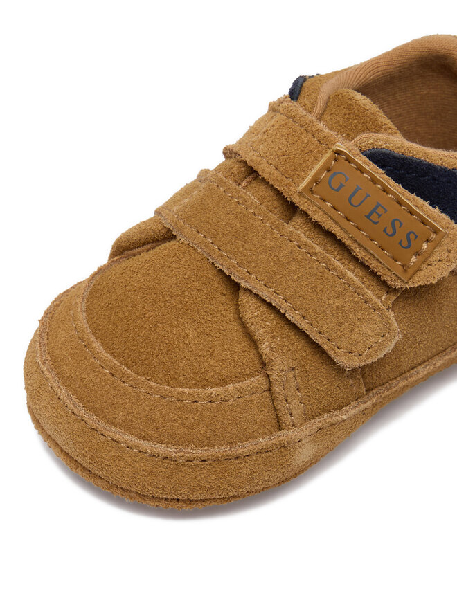 Guess Krabbelschuhe Guess CEO-CM251231-1 Hellbraun