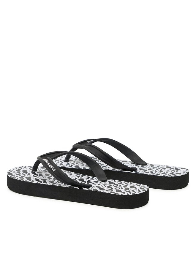 Armani Exchange В'єтнамки Armani Exchange XDQ010 XV700 S526 Чорний