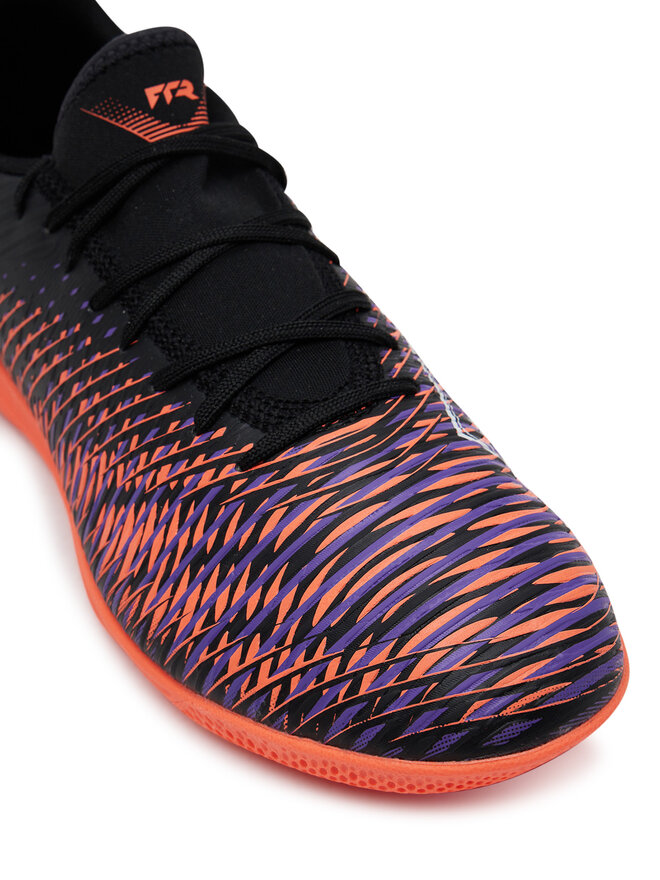 Puma Buty do piłki nożnej Puma Future 8 Play It 108379 01 Czarny