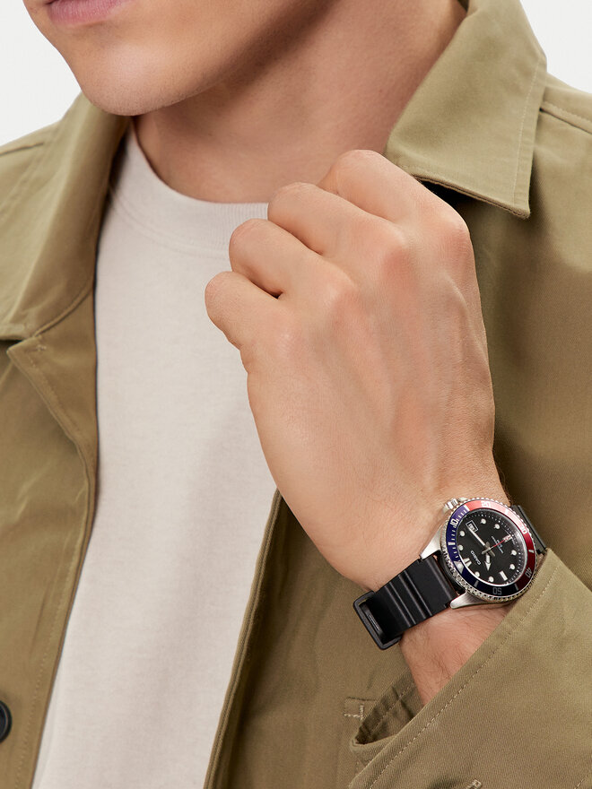 Casio Uhr Casio MDV-10-1A2VEF Schwarz