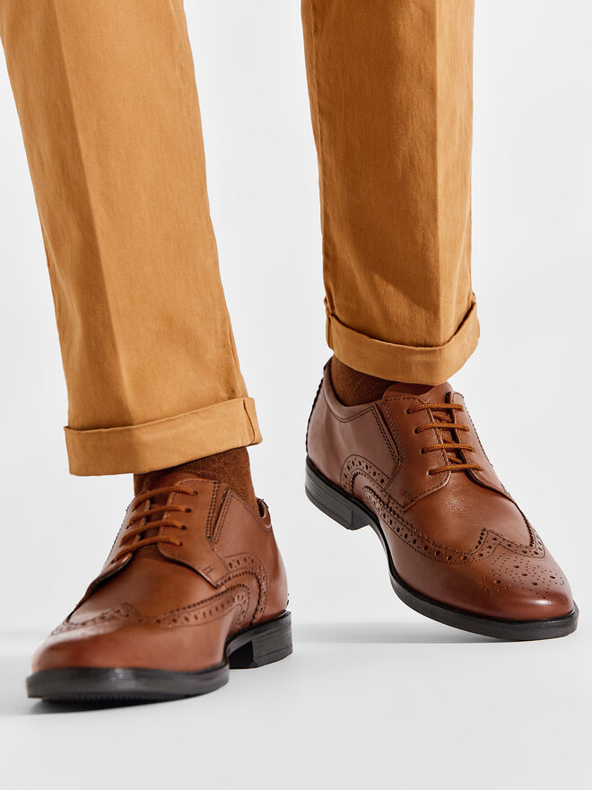 Clarks Scarpe basse Clarks Howard Wing 261612547 Marrone