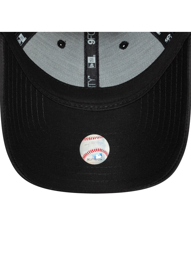 New Era Șapcă New Era New York Yankees Satin 9Forty 60595368 Negru