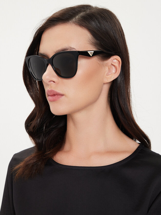 Emporio Armani Ochelari de soare Emporio Armani 0EA4222U 501787 Negru