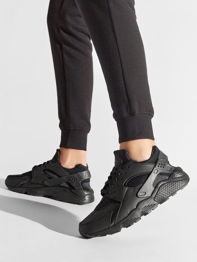 Black nike air huarache womens discount