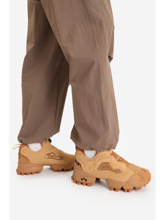 Reebok Sneakers Reebok EO-INSTAPUMP FURY 94 WINTER 100230813 W Braun