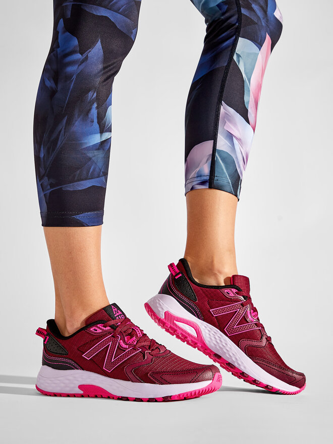 Zapatillas de running New Balance 410 v7 WT410MR7 Guinda burdeos zapatos.es