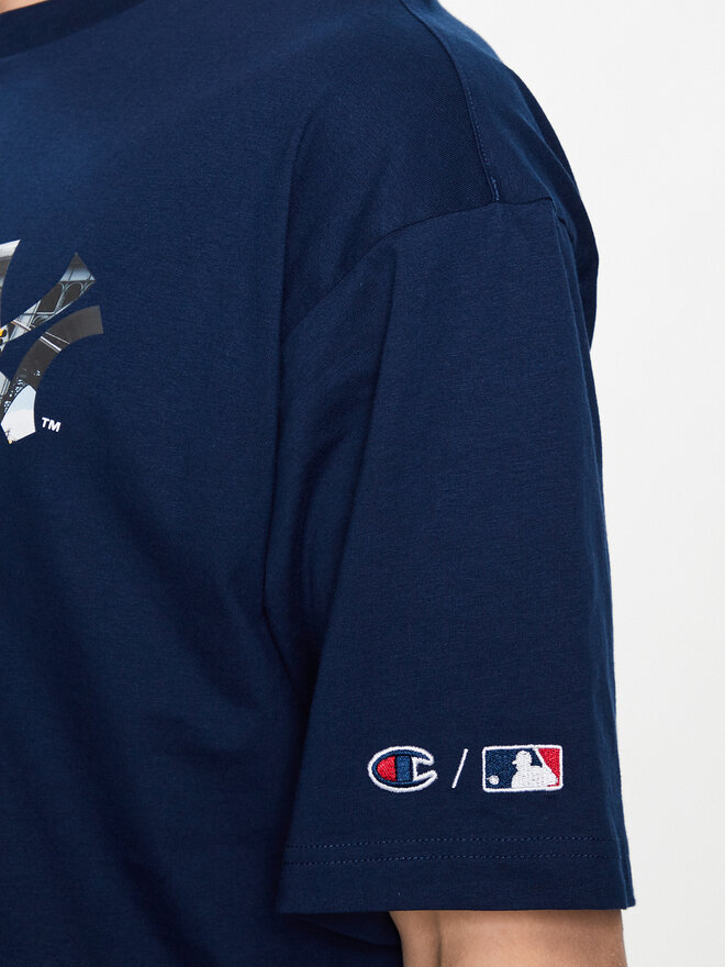 Champion Champion T-Shirt 218923 Dunkelblau Relaxed Fit
