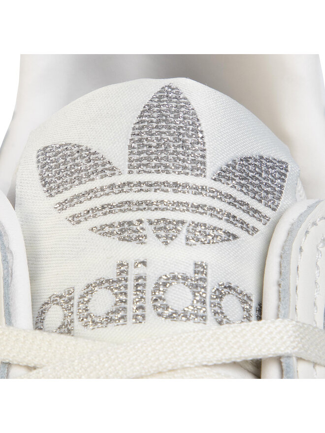 adidas Снікерcи adidas A.R Trainer W EE5413 Білий