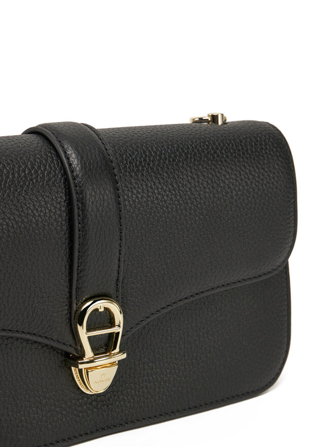 Aigner Τσάντα Aigner 132412 Μαύρο